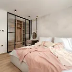 Galla - Sea View, Jacuzzi, Heated Pool Modern Design Villa