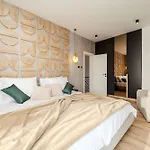 Galla - Sea View, Jacuzzi, Heated Pool Modern Design Vodice