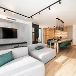 Galla - Sea View, Jacuzzi, Heated Pool Modern Design *