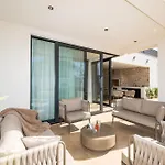 Galla - Sea View, Jacuzzi, Heated Pool Modern Design Villa *