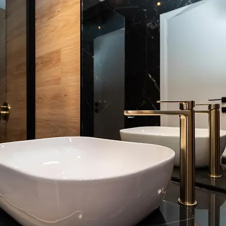 Galla - Heated Pool, Sea View, Jaccuzzi, Modern Design *