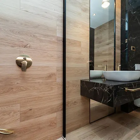 Galla - Heated Pool, Sea View, Jaccuzzi, Modern Design