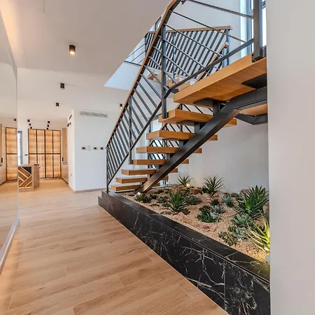 Galla - Heated Pool, Sea View, Jaccuzzi, Modern Design * Vodice