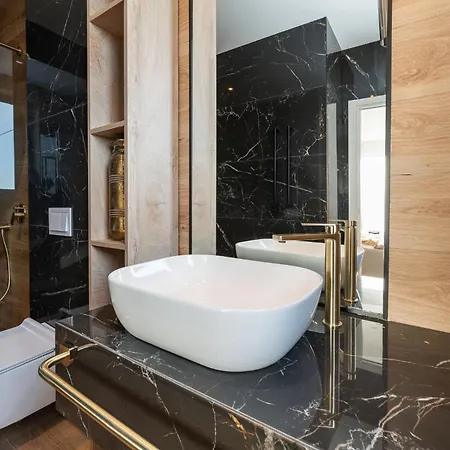 Galla - Sea View, Jacuzzi, Heated Pool Modern Design *