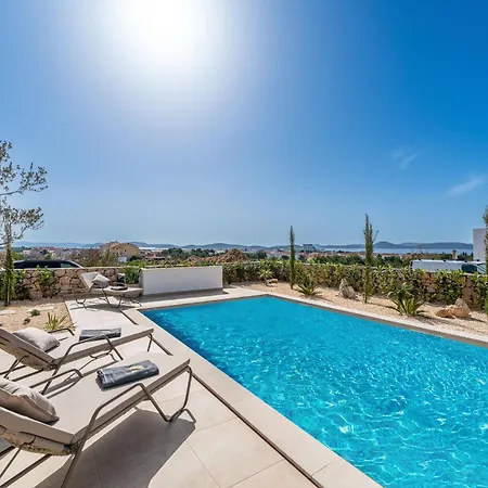 Galla - Sea View, Jacuzzi, Heated Pool Modern Design *