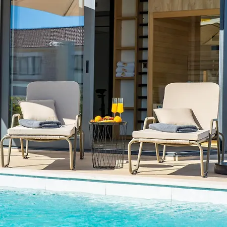Villa Galla - Sea View, Jacuzzi, Heated Pool Modern Design Vodice