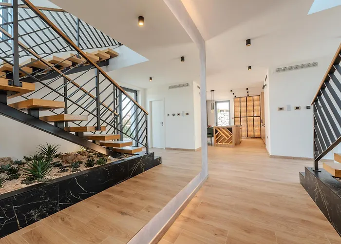 ヴィラ Galla - Heated Pool, Sea View, Jaccuzzi, Modern Design *