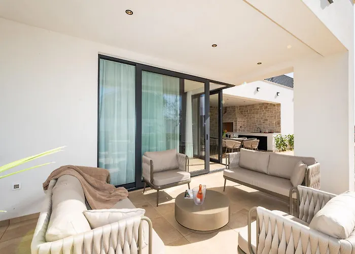 Galla - Heated Pool, Sea View, Jaccuzzi, Modern Design ヴィラ *