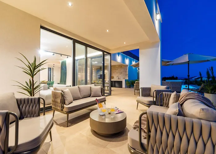 Galla - Heated Pool, Sea View, Jaccuzzi, Modern Design ヴィラ ヴォディツェ