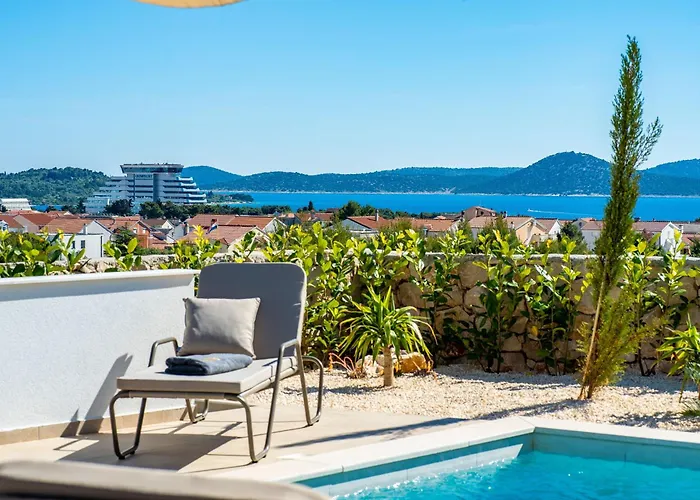 Galla - Heated Pool, Sea View, Jaccuzzi, Modern Design * ヴォディツェ